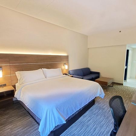 Holiday Inn Express Edgewood-Aberdeen-Bel Air Eksteriør billede