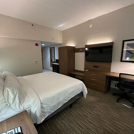 Holiday Inn Express Edgewood-Aberdeen-Bel Air Eksteriør billede