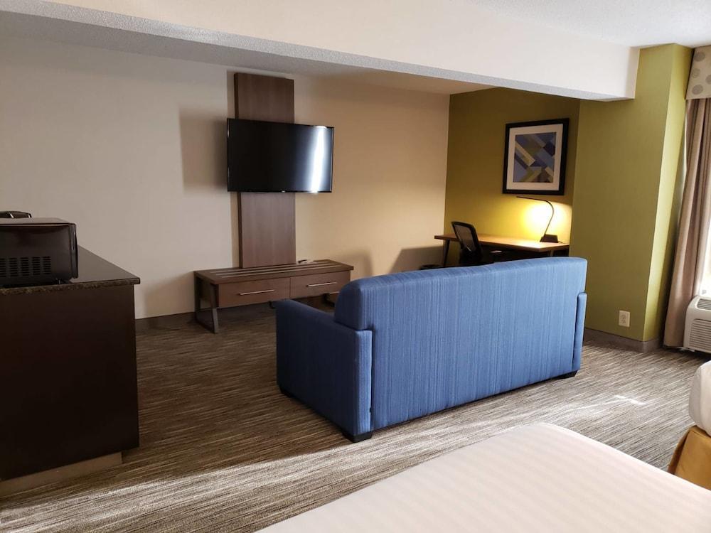 Holiday Inn Express Edgewood-Aberdeen-Bel Air Eksteriør billede