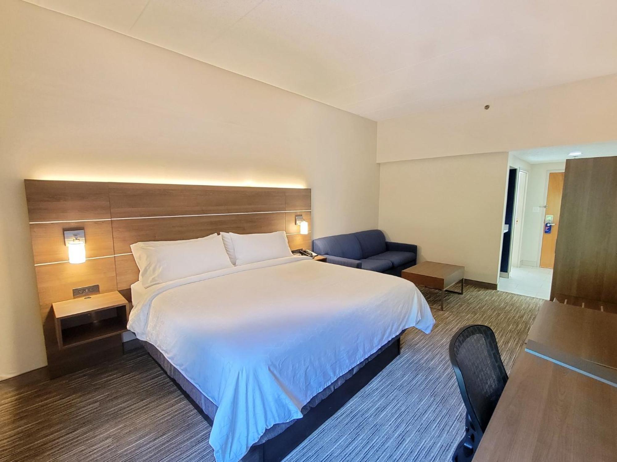 Holiday Inn Express Edgewood-Aberdeen-Bel Air Eksteriør billede