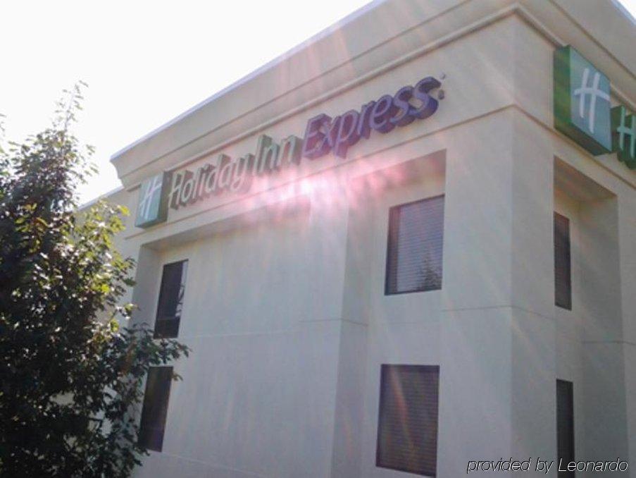 Holiday Inn Express Edgewood-Aberdeen-Bel Air Eksteriør billede