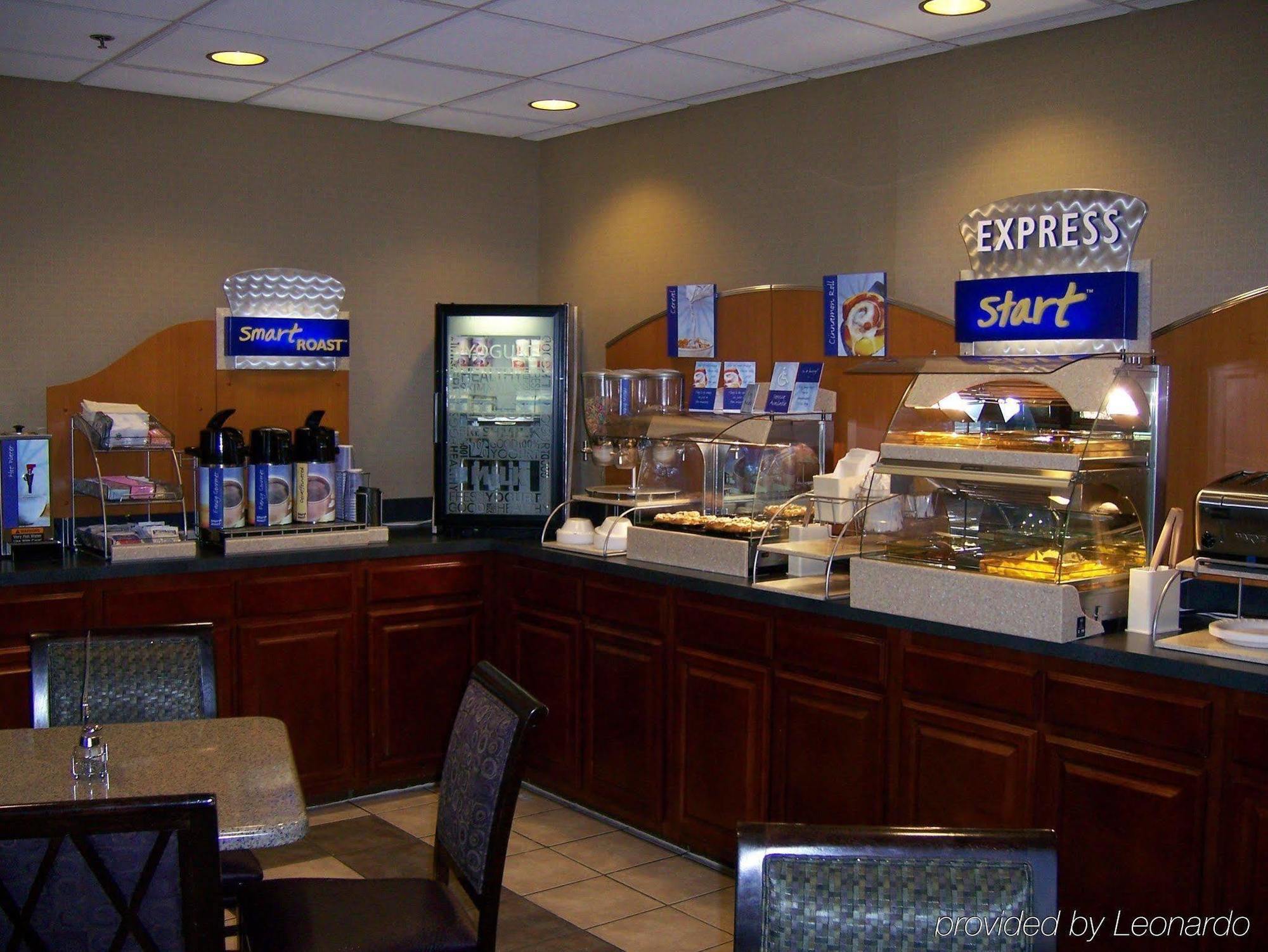 Holiday Inn Express Edgewood-Aberdeen-Bel Air Restaurant billede